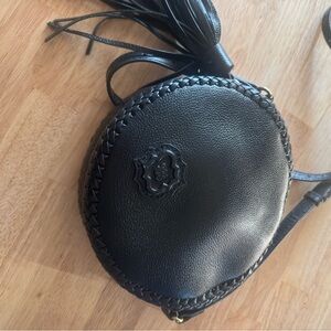 Black Leather Crossbody Bag
Beautiful Buffalo leather this is a new bag
YANY